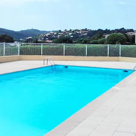 Renove 2025 - 6 Personnes - Clim Parking Piscine Terrasse * Saint-Raphaël