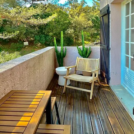 Renove 2025 - 6 Personnes - Clim Parking Piscine Terrasse Apartman *